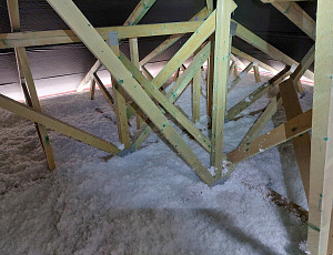 Zateplení novostavby rodinného domu pomocí foukané izolace